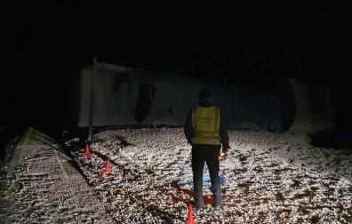 Cortado el acceso a Carcastillo por la NA-8604 por el vuelco de un camión