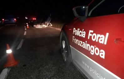 Se accidenta en Añorbe y es denunciado por conducir sin puntos y dar positivo en alcohol
