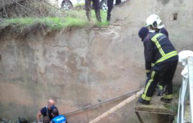 Rescatado con hipotermia severa un hombre de una acequia de Tudela