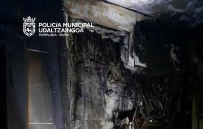 Atendido un matrimonio tras un incendio en un piso de Iturrama