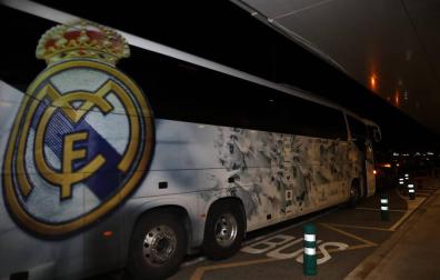 Indignación en el Real Madrid al quedar atrapados en Barajas