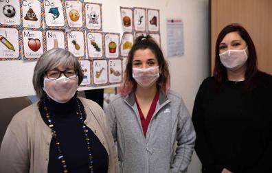Mascarillas semitransparentes, a debate