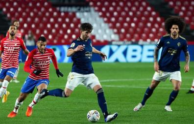 Imágenes del partido que enfrenta a Granada y Osasuna en el estadio Nuevo Los Cármenes