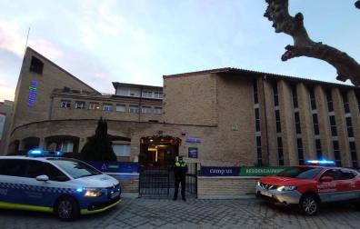 Controlado el acceso a una residencia universitaria de Pamplona por varios confinados