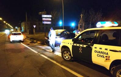 Colisión entre dos vehículos sin heridos en Cascante