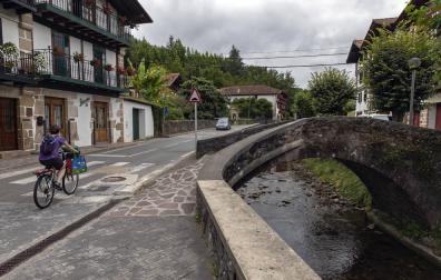 Bera recomienda a sus vecinos moderar el consumo de agua