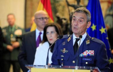 El JEMAD presenta su dimisión a la ministra Robles