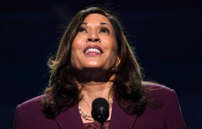 Kamala Harris asume de manera oficial su candidatura a vicepresidenta demócrata