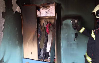 Vivienda donde se ha originado el fuego.