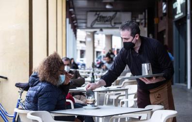 Varias comunidades suavizan sus restricciones: así estan las medidas en todas las regiones