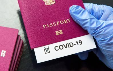 Imagen de una simulación del posible futuro Pasaporte Verde
