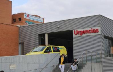 Un trabajador fuera de servicio degüella a un enfermero en el Hospital de Alcalá de Henares