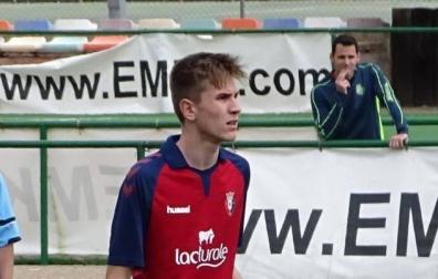 El Real Madrid y un club inglés siguen a un jugador juvenil de Osasuna
