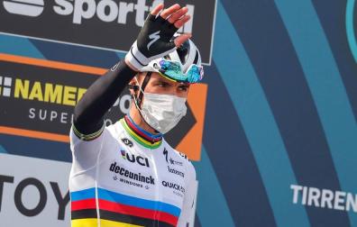 Alaphilippe se impone en una gran etapa en la Tirreno y Van Aert se mantiene líder