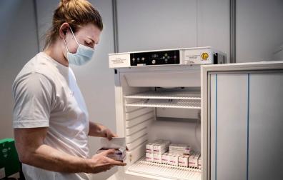 La Agencia Europea del Medicamento mantiene su confianza en la vacuna de AstraZeneca