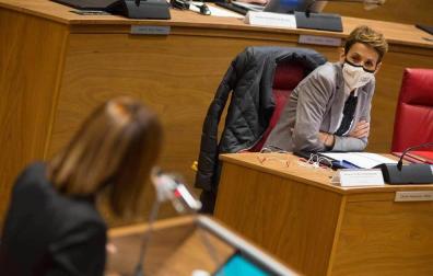 María Chivite, en el Parlamento de Navarra.