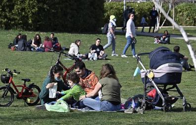 Más de la mitad de Italia se prepara para su confinamiento a partir del lunes
