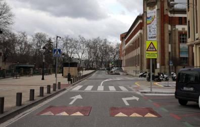Así son los cuatro tipos de reductores de velocidad que hay en Pamplona