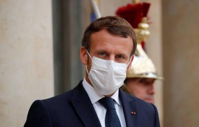 Francia amplía el toque de queda a 46 millones de personas porque "la situación es grave"