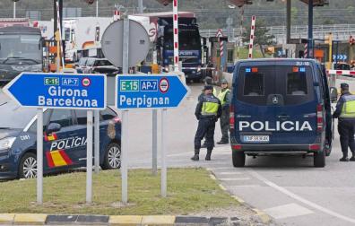 Control policial en la frontera de la Jonquera.