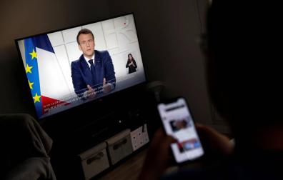 Macron pone a toda Francia en confinamiento