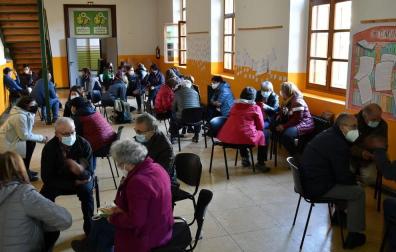 Roncal pide usos sociales y con vocación de valle para las antiguas escuelas