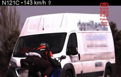 La Policía Foral denuncia por siete infracciones a un motorista de Cascante