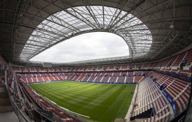 Imágenes de la primera visita guiada para socios al estadio de El Sadar tras su reforma.