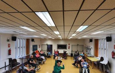 Personas usuarias de Aspace celebran el resultado de la campaña.