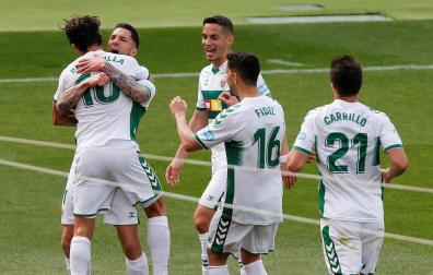 El Elche solo ha logrado una victoria ante Osasuna en El Sadar