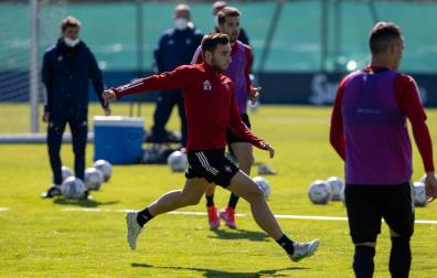 Clubes extranjeros siguen a Moncayola