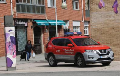 Un vehículo de Policía Foral, en Zizur Mayor.