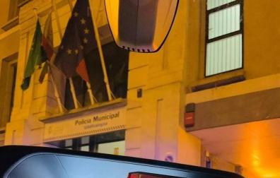 Denunciadas 22 personas en dos pisos de Iturrama por organizar fiestas