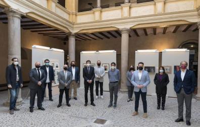 Carlos Salavera recibe el Premio de Investigación de UNED Tudela