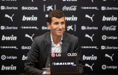 Javi Gracia, en la sala de prensa del Valencia.