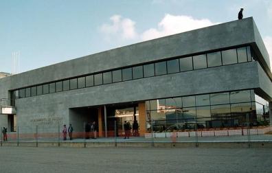 Vista exterior de archivo del Ayuntamiento de Ansoáin.