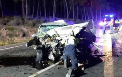 Dos conductoras mueren en un choque frontal en Viana