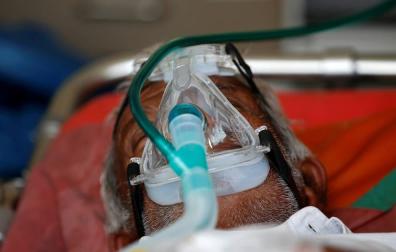 India supera 190.000 muertes por covid en medio de una grave crisis clínica