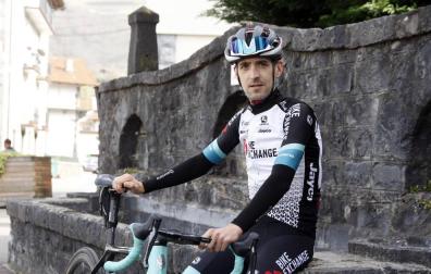 Mikel Nieve, único participante navarro en el Giro 2021