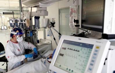 Sanidad registra 126 muertes por coronavirus en las últimas horas