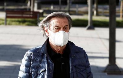 Miguel Archanco, a su llegada a la Audiencia.