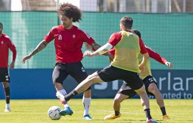 Osasuna regresa al trabajo con el Elche en el horizonte