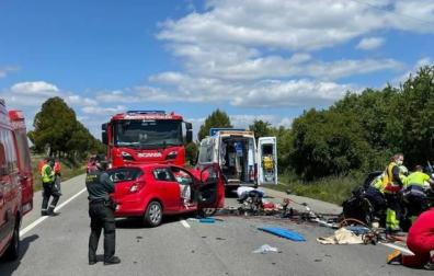 Un fallecido y dos heridos grave, uno crítico, en un choque frontal en Olite