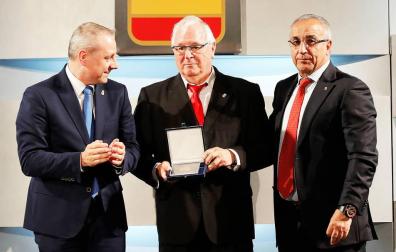 Fallece Jesús Aranaz, presidente de Honor de la Federación Navarra de Balonmano
