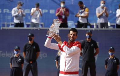 Djokovic levanta en casa su título ATP número 83