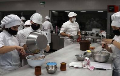 La hostelería cuece su futuro en el CI Burlada