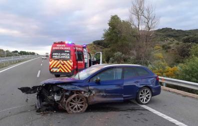 Estado en el que ha quedado el coche tras el accidente.