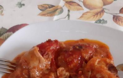 Pimientos rellenos de carne y setas con bechamel