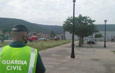 Trasladada al CHN en helicóptero desde Zubiri una senderista accidentada