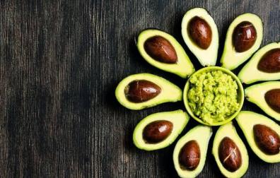 Las cualidades (¿afrodisiacas?) de la fruta de moda, el aguacate